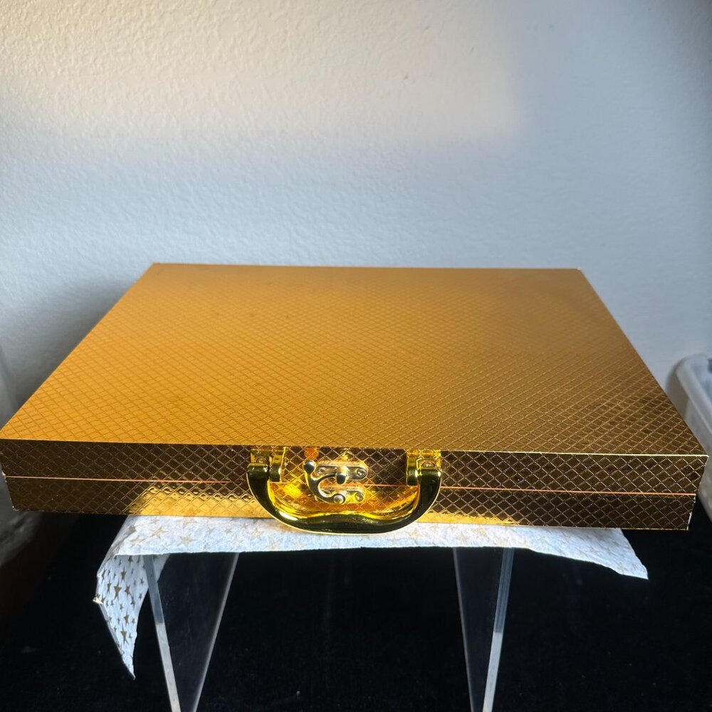 NEW Tableware Box Set - Picture 2 of 9
